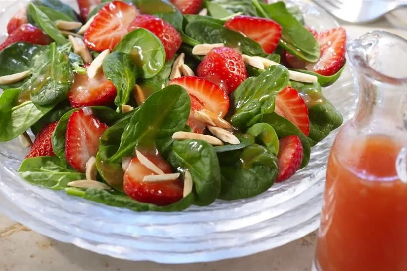 Strawberry Spinach Salad