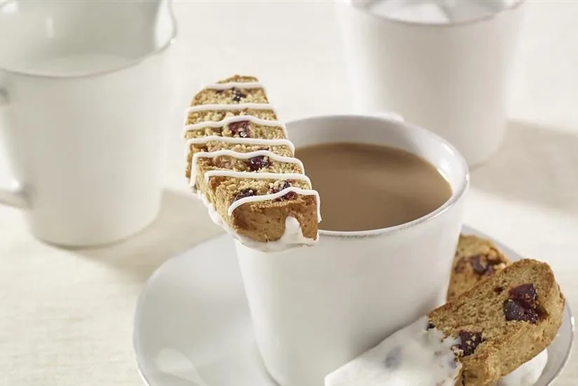 Ginger Jingle Biscotti (Gingerbread Biscotti)