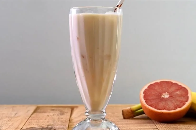 Grapefruit Banana Shake