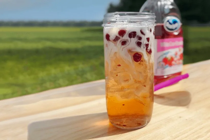 White Cran-Strawberry® Bubble Tea