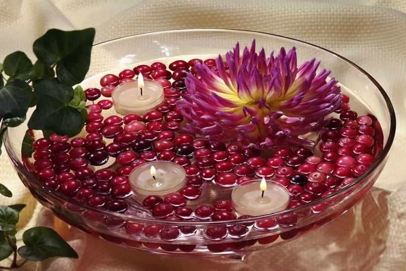 Cranberry Candle Float